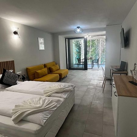 Teracite Aparthotel Varna ภายนอก รูปภาพ