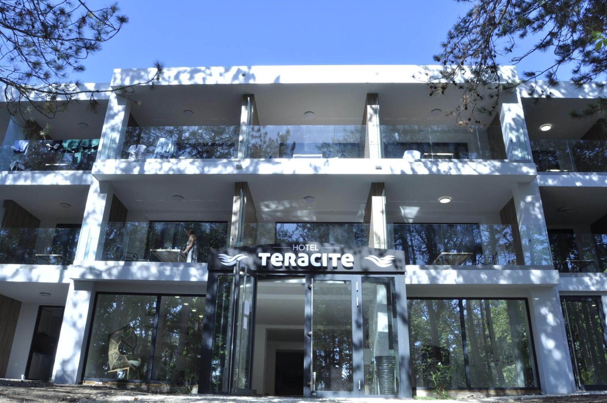 Teracite Aparthotel Varna ภายนอก รูปภาพ