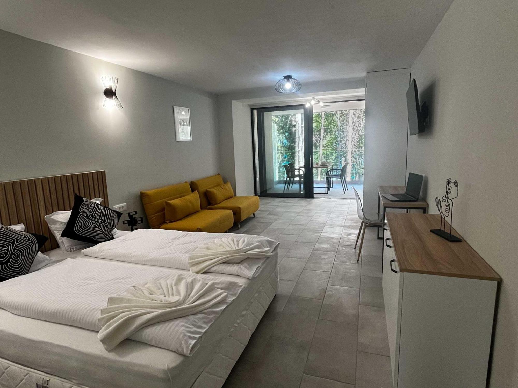 Teracite Aparthotel Varna ภายนอก รูปภาพ
