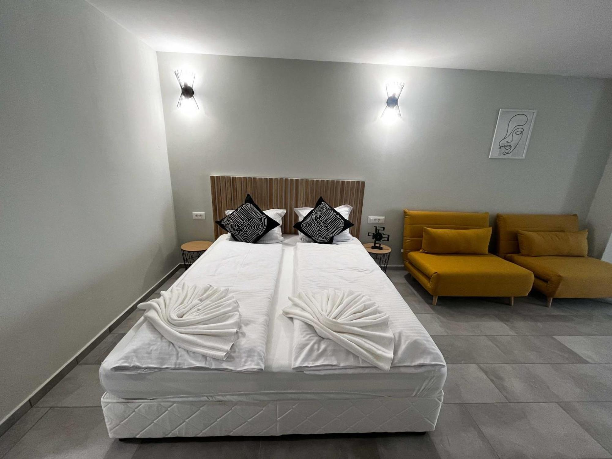 Teracite Aparthotel Varna ภายนอก รูปภาพ